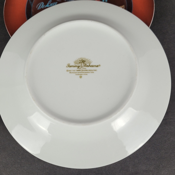 Tommy Bahama Cocktail Snack Plates Set Of 2 - Picture 5 of 9